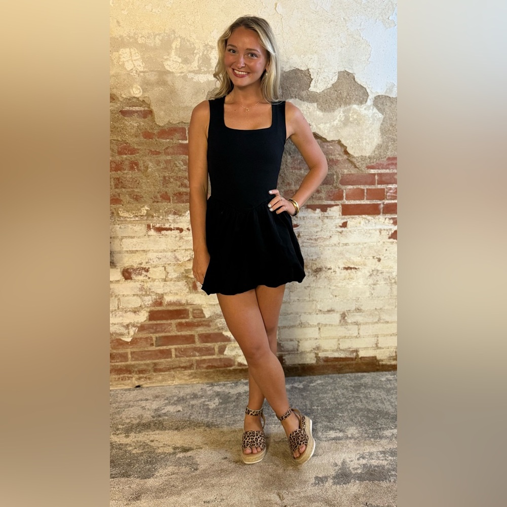 Chic Black Sleeveless Mini Dress